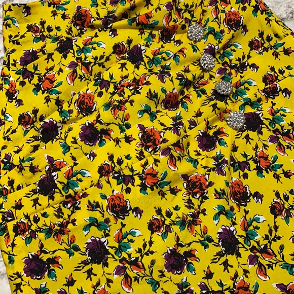 Zara Spring Mini Skirt - Picture 3 of 6